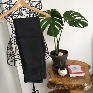 Levi’s Wedgie Jeans